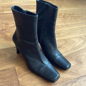 BROWNS SHOES 90’s Trend Square Toe Boots ‘7’